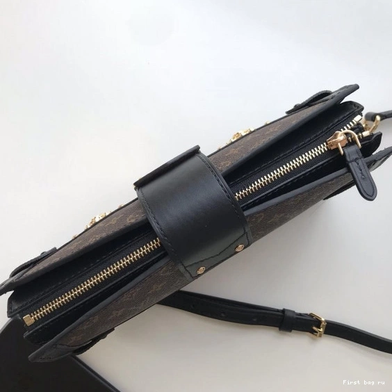 Frstbag ru TRUNK Louis Vuitton CHANELUTCH 0816